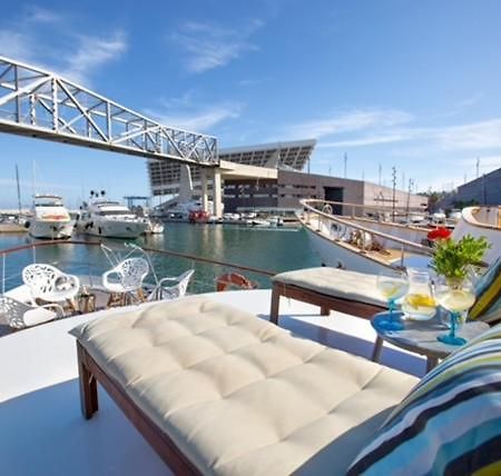 Charming Boat In Barcelona - Perfect Getaway Hotel Sant Adria de Besos Exterior photo